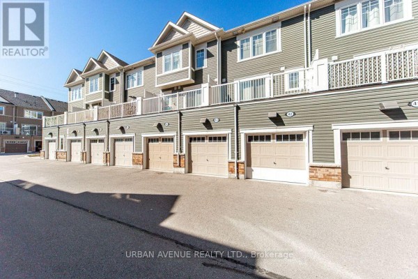 43 - 2500 Hill Rise Court, Oshawa, ON L1L0M6 Photo 5