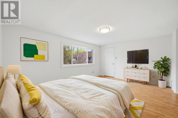 Primary Bedroom - 43 - 318 Laurier Avenue, Milton, ON L9T3M9 Photo 4