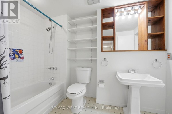 Bedroom - 43 - 318 Laurier Avenue, Milton, ON L9T3M9 Photo 5