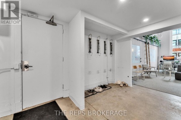 43-45 Eccles Street W, Ottawa, ON K1R6S3 Photo 4