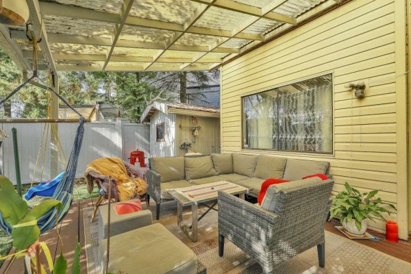 43 8555 King George Boulevard, Surrey, BC V3W5C3 Photo 2