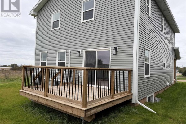 Bath (# pieces 1-6) - 43 Acadian Avenue, Summerside, PE C1N6H5 Photo 4