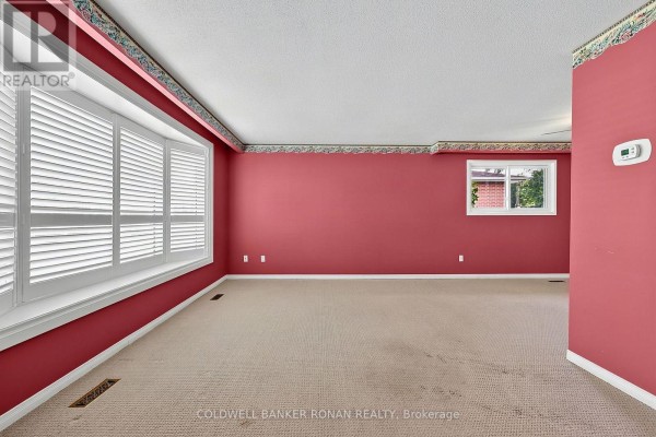 Primary Bedroom - 43 Alexander Street, New Tecumseth, ON L0G1W0 Photo 4