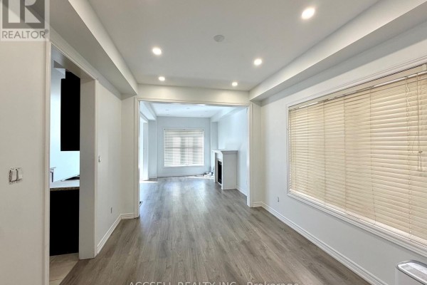 43 Banbridge Crescent, Brampton, ON L6X5M1 Photo 5