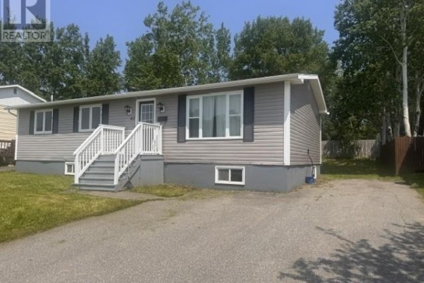 Bedroom - 43 Bennett Drive, Gander, NL A1N1N1 Photo 2