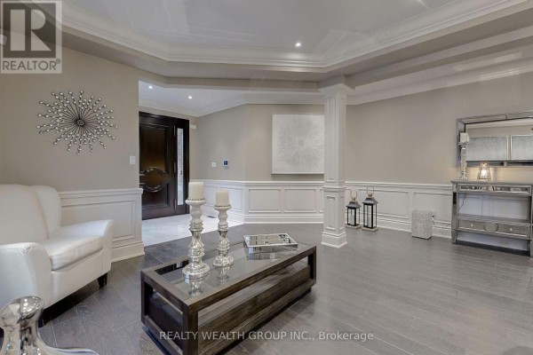 43 Catano Court, Richmond Hill, ON L4S2V4 Photo 4