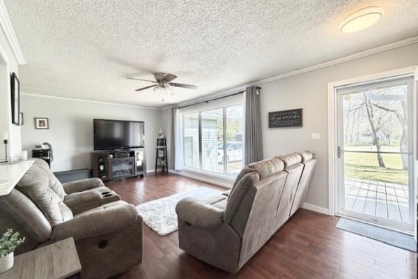 43 Charles Avenue, Shilo, MB, photo 2