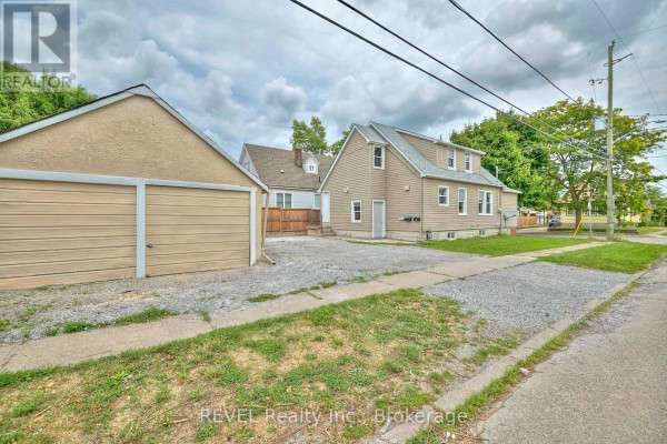 43 Cosby Avenue, St  Catharines