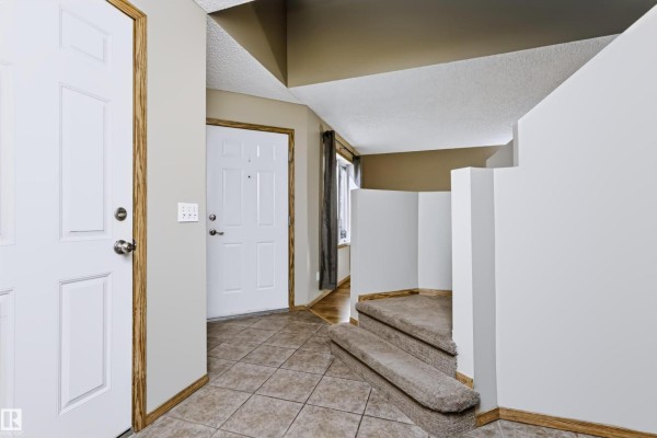 Bedroom 2 - 43 Dalton Wy, Sherwood Park, AB T8H1T5 Photo 5