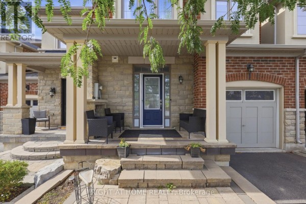Family room - 43 Diamond Leaf Lane, Halton Hills, ON L7G0G7 Photo 2