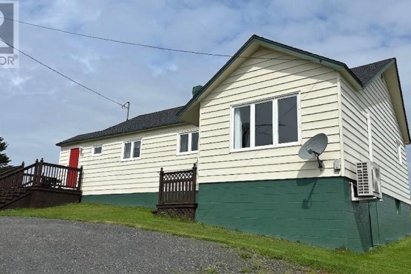 Living room - 43 Durrell Street, Twillingate, NL A0G1Y0 Photo 2