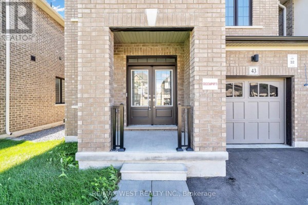43 Ed Ewert Avenue, Clarington, ON, photo 2
