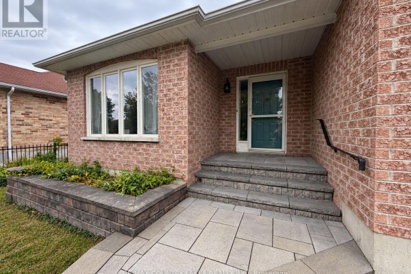 Living room - 43 Elmwood Avenue, Brock, ON L0K1A0 Photo 3