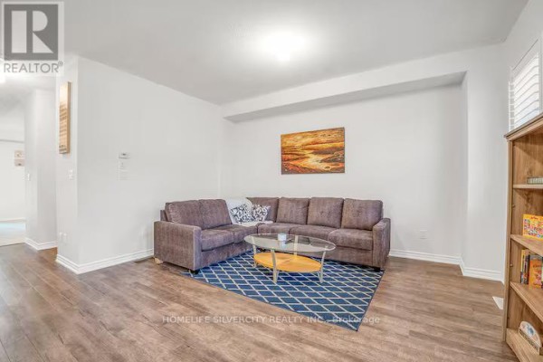 43 Honey Crisp Lane, Clarington, ON L1C7H7 Photo 3