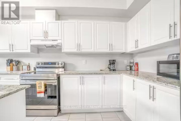 43 Honey Crisp Lane, Clarington, ON L1C7H7 Photo 5