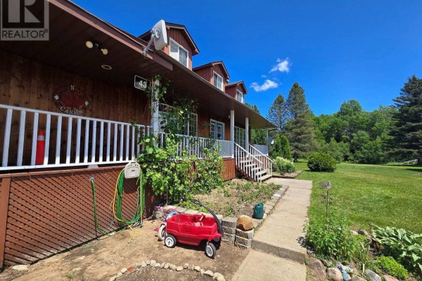 Recreational, Games room - 43 Line 3 Road N, Bonfield, ON P0H2E0 Photo 4