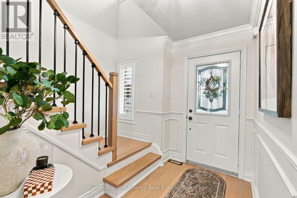 43 Lunney Crescent, Clarington, ON L1C5P1 Photo 3