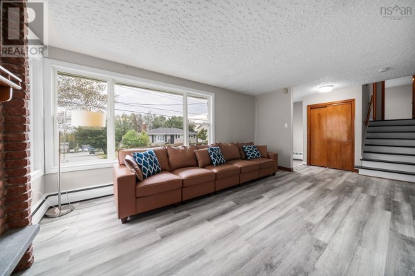 Kitchen - 43 Lynn Drive, Dartmouth, NS B2Y3V8 Photo 4