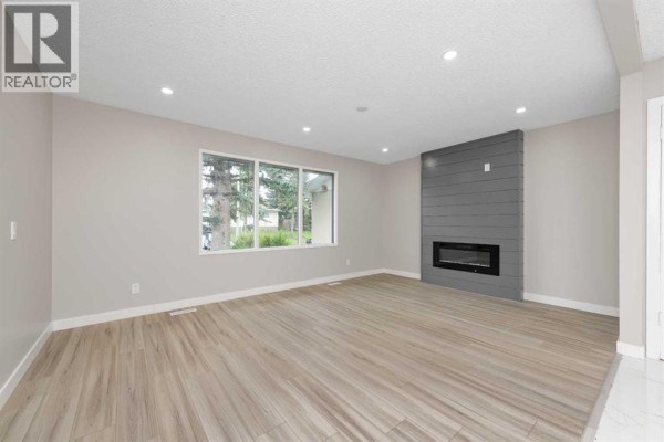 Bedroom - 43 Maranda Close Ne, Calgary, AB T2A3E7 Photo 3