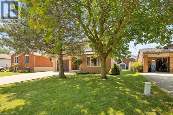 3pc Ensuite bath - 43 Mcgregor Street, Stratford, ON N4Z1G5 Photo 3