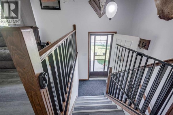 Kitchen - 43 Oak Street, Red Deer, AB T4P2N7 Photo 5