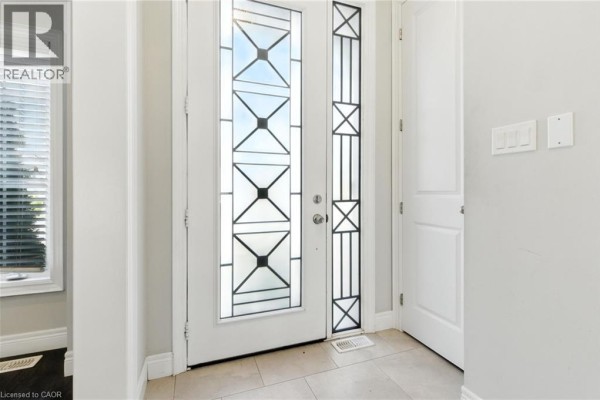 43 Riesling Court, Hamilton, ON, photo 2