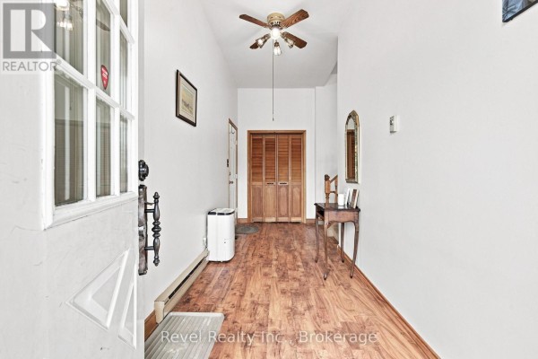 Primary Bedroom - 43 Wilson Avenue, Kawartha Lakes, ON K9V5S3 Photo 4