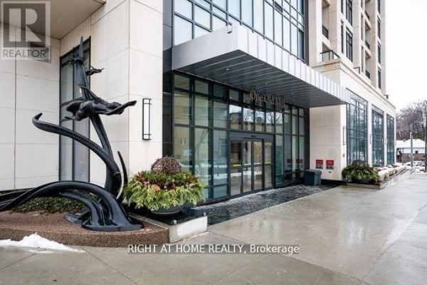430 - 1 Old Mill Drive, Toronto, ON M6S0A1 Photo 3