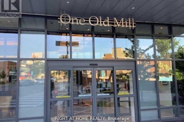 430 - 1 Old Mill Drive, Toronto, ON M6S0A1 Photo 4