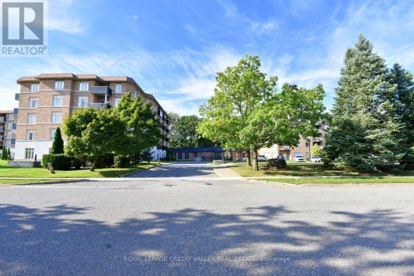 Primary Bedroom - 430 - 8111 Forest Glen Drive S, Niagara Falls, ON L2H2Y7 Photo 4