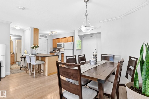Kitchen - #430 13005 140 Av Nw, Edmonton, AB T6V1X1 Photo 3
