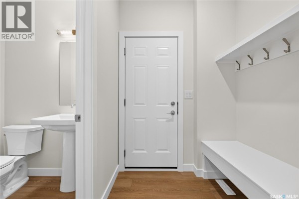 2pc Bathroom - 430 Cockcroft Place, Saskatoon, SK S7V1Y9 Photo 4