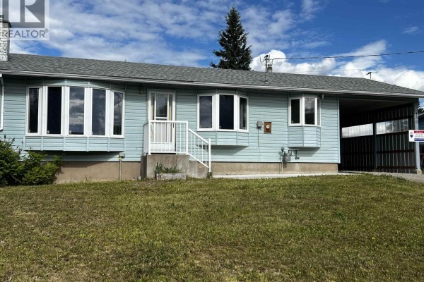 430 Endako Place, Fraser Lake, BC, photo 2