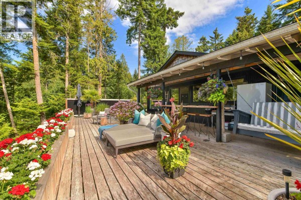 430 Mckercher Road, Mayne Island, BC V0N2J2 Photo 4