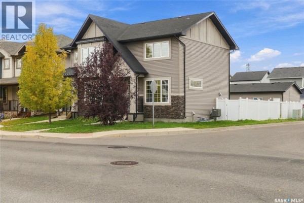 Residential for sale at 4300 James Hill Road, Regina, SK - MLS® 6Tt2Rh