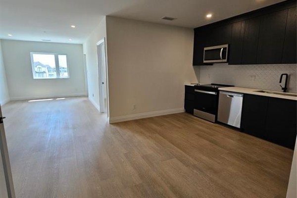 Eating area - 4300 Laurier Parkway Unit# 183, Lasalle, ON N9H0R1 Photo 3