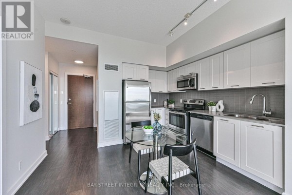 4301 - 2220 Lakeshore Boulevard W, Toronto, ON M8V0C1 Photo 5