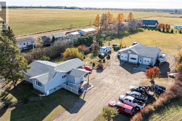 4301 39 Avenue, Ponoka