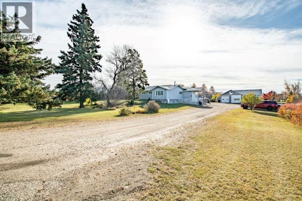 Bedroom - 4301 39 Avenue, Ponoka, AB T4J1A7 Photo 3