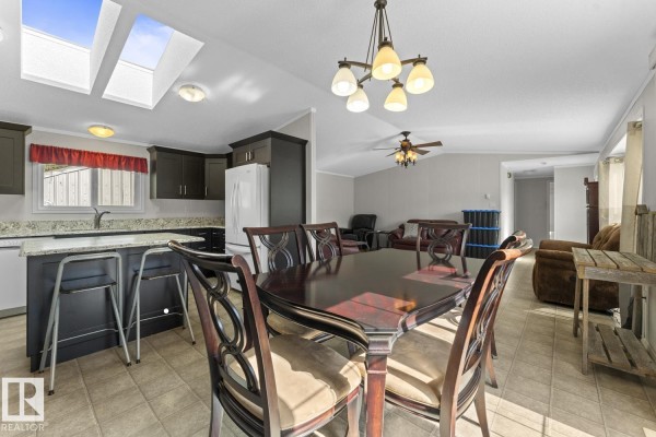 Kitchen - 43018 Twp Rd 643, Rural Bonnyville M D , AB T9M1P3 Photo 3