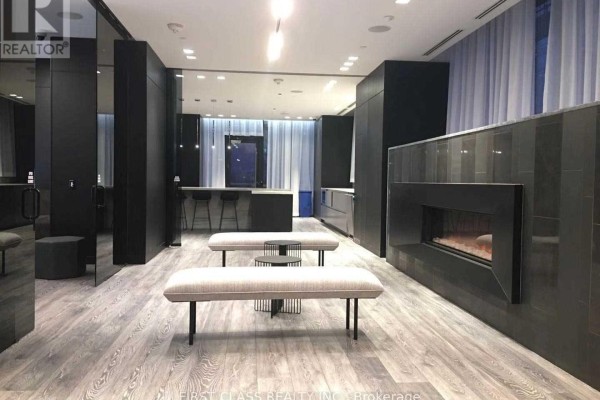 Kitchen - 4302 - 8 Eglinton Avenue E, Toronto, ON M4P0C1 Photo 3
