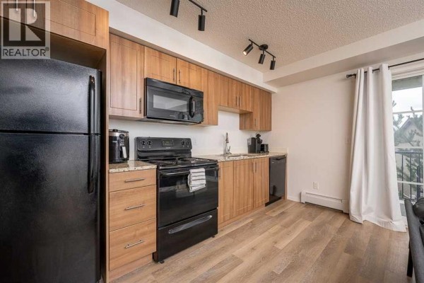 Living room - 4303, 755 Copperpond Boulevard Se, Calgary, AB T2Z4R2 Photo 4