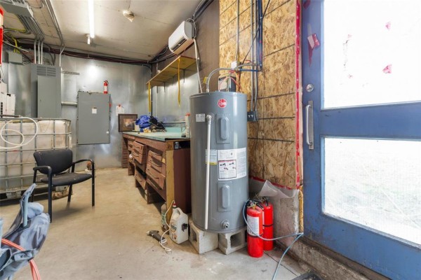 Utility room - 43039 Pr 210 Highway, Ste Anne Rm, MB R5H1A2 Photo 3