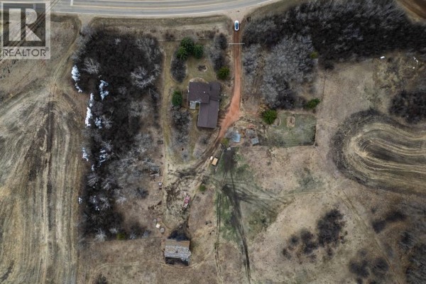 Family room - 43040 Hwy 855, Rural Flagstaff County, AB T0B2M1 Photo 4
