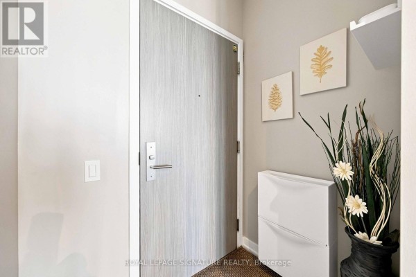 4305 - 161 Roehampton Avenue, Toronto, ON, photo 2