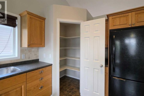 4pc Bathroom - 4305 33rd Street, Lloydminster, SK S9V0S6 Photo 3
