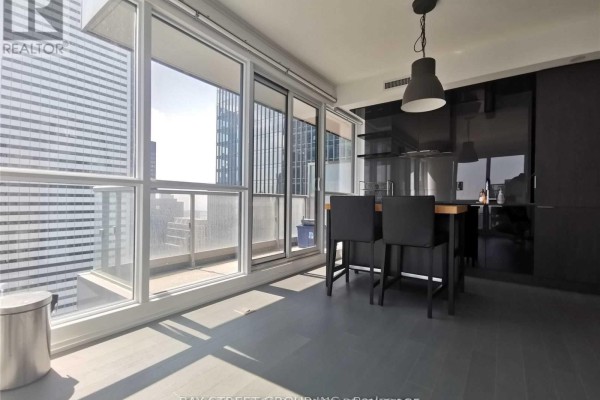 Primary Bedroom - 4306 - 70 Temperance Street, Toronto, ON M5H4E8 Photo 2