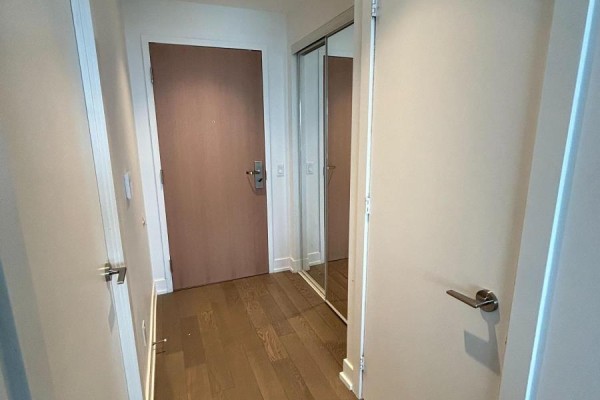 Den - 4307 - 7 Grenville Street, Toronto, ON M4Y0E9 Photo 5