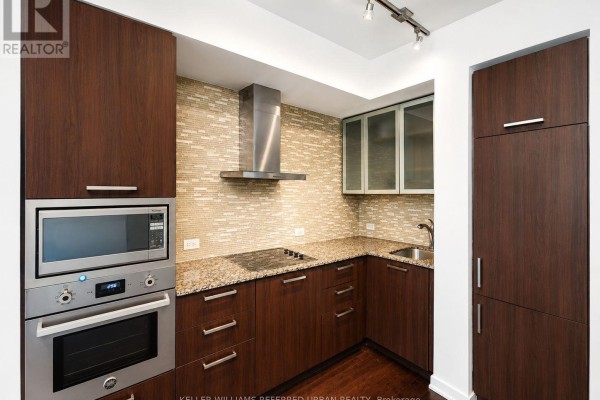 Primary Bedroom - 4309 - 14 York Street, Toronto, ON M5J2Z2 Photo 4