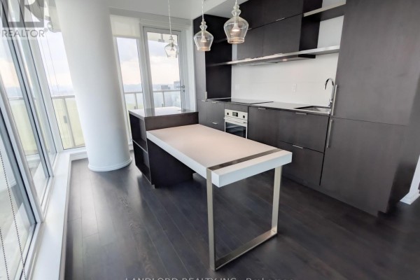 4309 - 197 Yonge Street, Toronto, ON M5B1M4 Photo 3